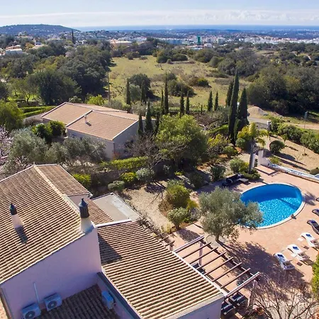 Villa Sleeps 6 With Pool Air Con And Wifi Pedragosa